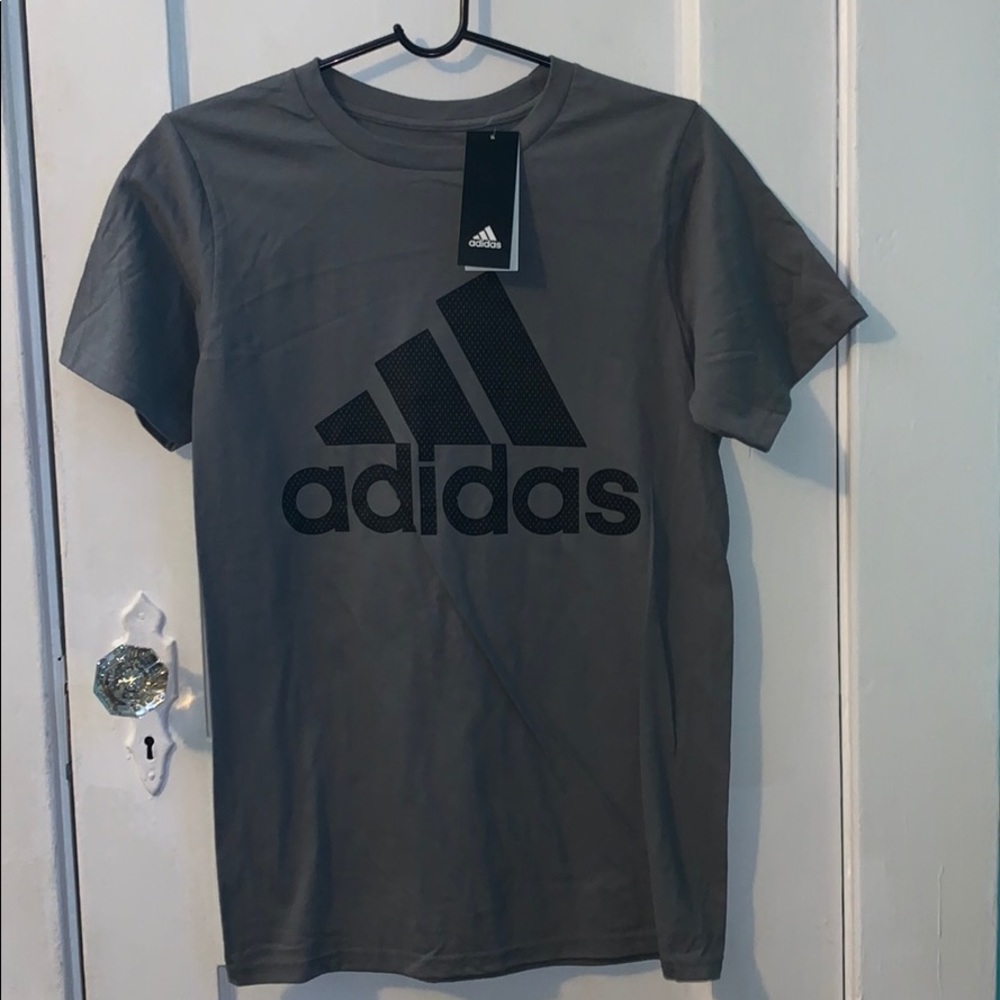 Adidas T-Shirt